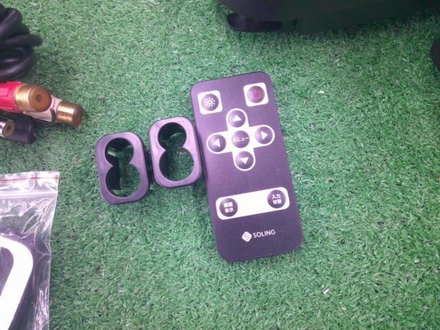 SOLING
SL3118RSE
10.1-inch WSVGA
Rear monitor