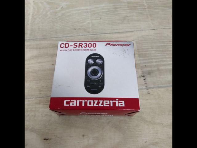 carrozzeria
CD-SR300
Steering corresponding remote control