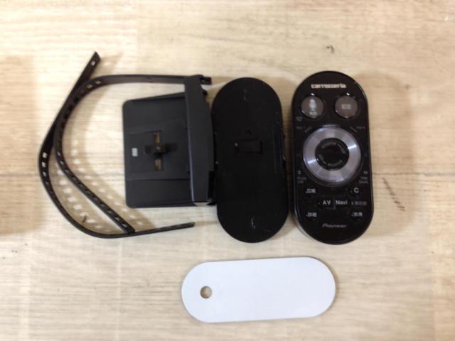 carrozzeria
CD-SR300
Steering corresponding remote control