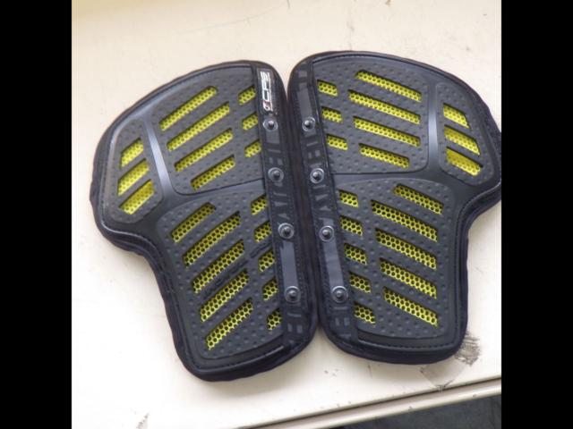 RSTaichi (RS Taichi)
TRV037
Separate honeycomb chest protector