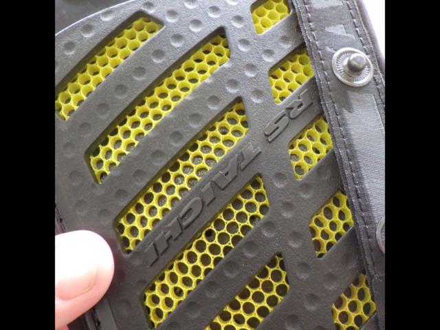 RSTaichi (RS Taichi)
TRV037
Separate honeycomb chest protector