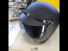 Rider's jacket / Size: 57-59cm OGK
Jet helmet
RADIC
N