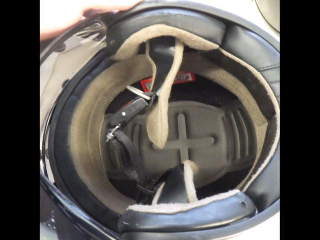 Rider's jacket / Size: 57-59cm OGK
Jet helmet
BOB-K