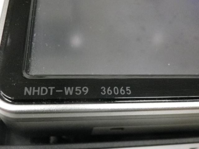 TOYOTA純正 NHDT-W59 7インチワイドナビゲーション Z04606 | やや傷や 