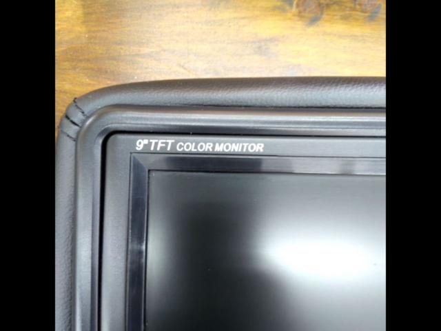 No Brand
9 inches
Headrest monitor
※ one side only