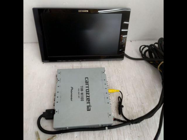 carrozzeria
TVM-W1100
11 inches monitor