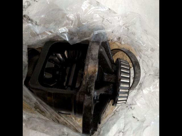 Nissan genuine
Genuine NV350 Caravan LSD (Differential)