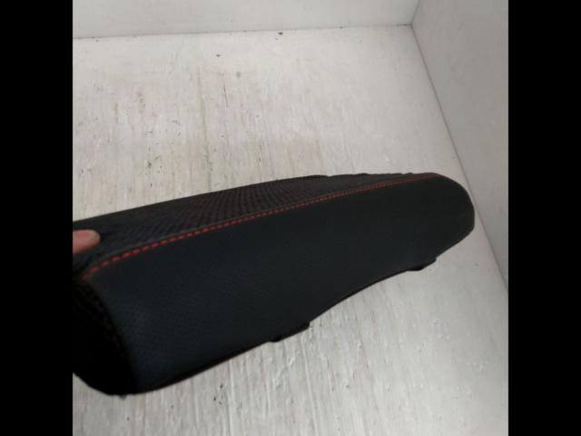 No Brand
Universal Armrest Cushion