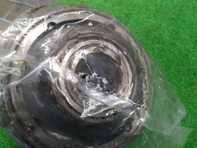 E46
M3
Used in 2006 model cars
Previous term genuine LSD
+
Side flange