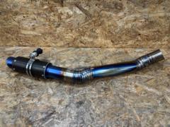 MAVERICK
Carbon silencer
General-purpose silencer
(Mv1type
??) + Yuuki Tech one-off pipe
■ Used with ZRX2
