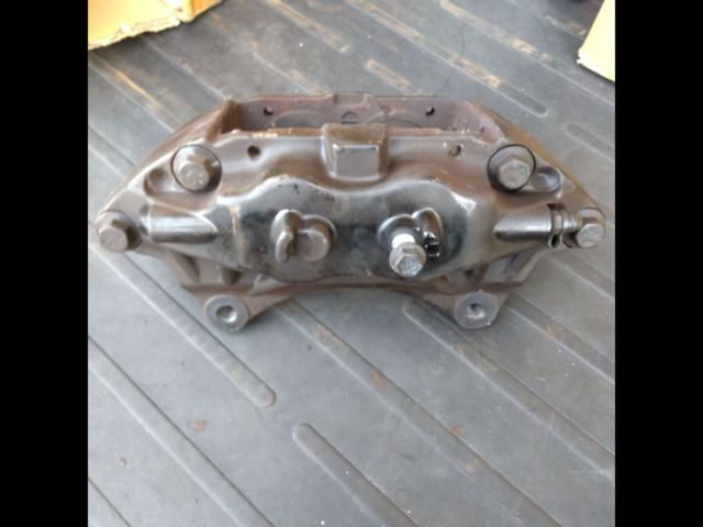 Subaru genuine
Impreza
GRB
WRX
STI
Genuine
front
Brake caliper
Left side only