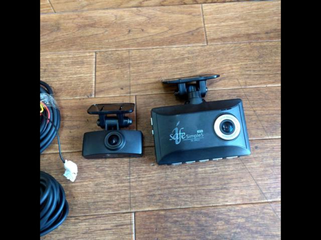 COMTECDC-DR652
2021 model
Front and rear 2 Camera drive recorder