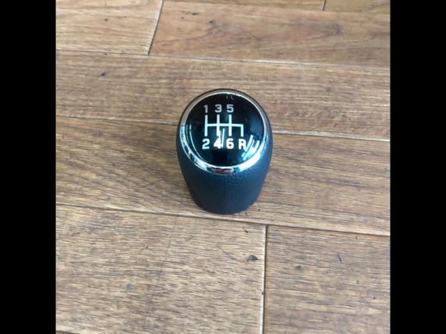 Suzuki genuine
ZC33
Swift Sports Genuine Shift Knob
