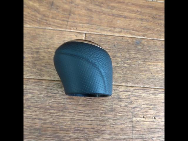 Suzuki genuine
ZC33
Swift Sports Genuine Shift Knob