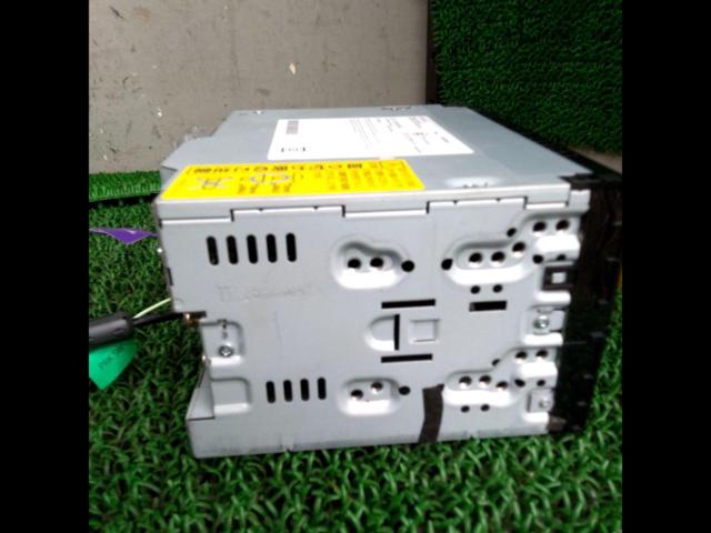 KENWOOD DDX4190BT (with minor defects)
6.2 inches monitor
CD/USB/iPod/Bluetooth Audio + Hands-free/MP3/WMA