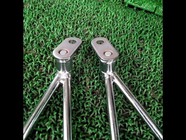 Saddlebag stay (support)
Right and left
General purpose