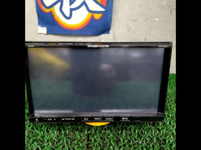 MITSUBISHI
NR-MZ40
2x2 Full-Seg/CD/DVD/SD