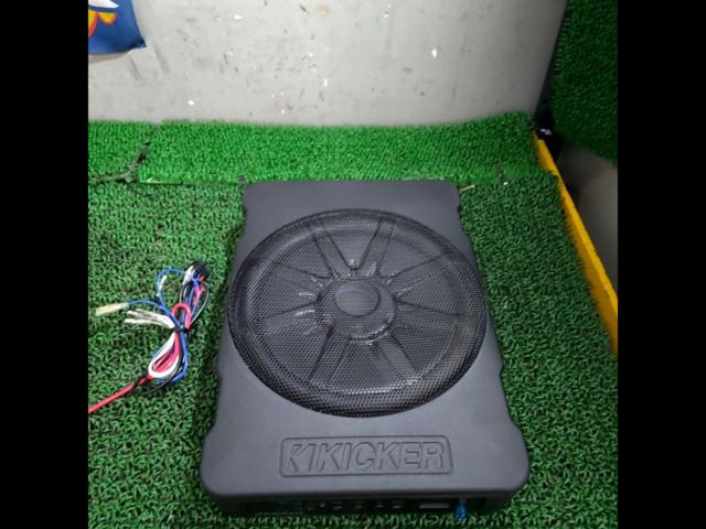 KICKER46HS10
Hideaway
Compact powered subwoofer
10 inches
