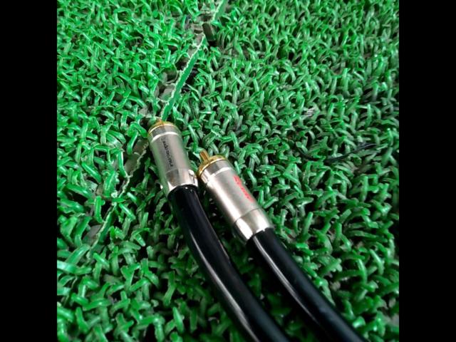 Audio-Technica
Rexat AT7728
RCA Cable / Quattro Hybrid Line Cable
0.7m x 2 pieces