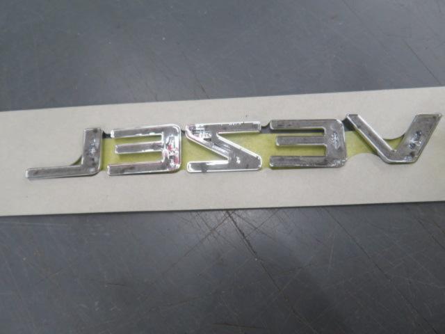 Honda genuine
Emblem three-piece set