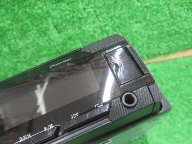 carrozzeria
MVH-3600
USB / tuner main unit