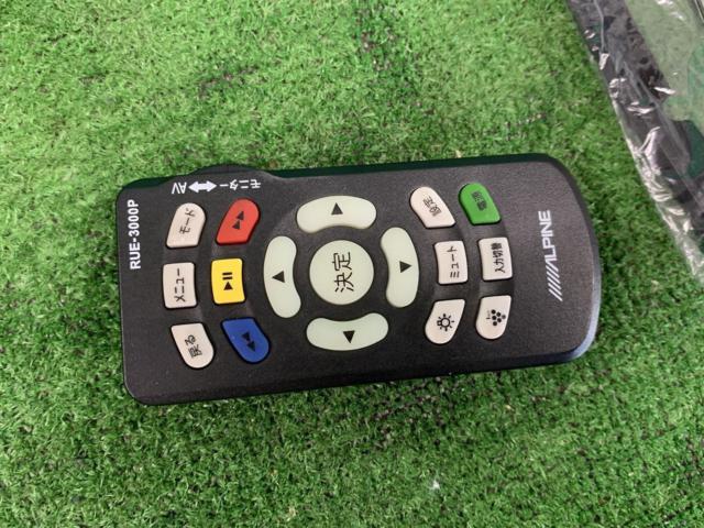 ALPINEPSH10-R-B
Flip down monitor