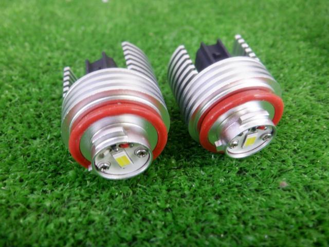 LUVLUX
Color change LED bulb