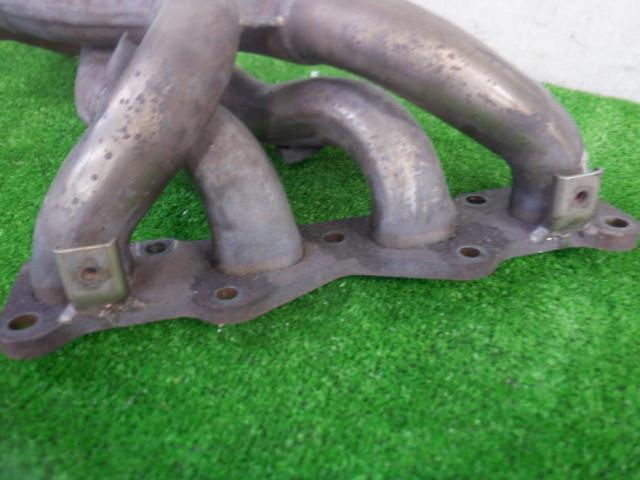 Mazda genuine exhaust manifold