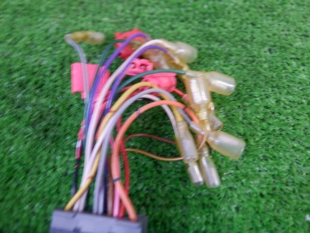 Data
System
Rear camera connection adapter
RCA013H