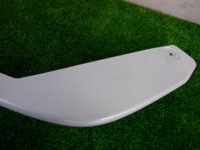 Honda genuine
Front bumper garnish