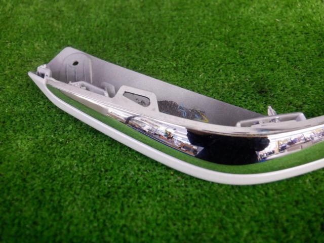 Honda genuine
Front bumper garnish