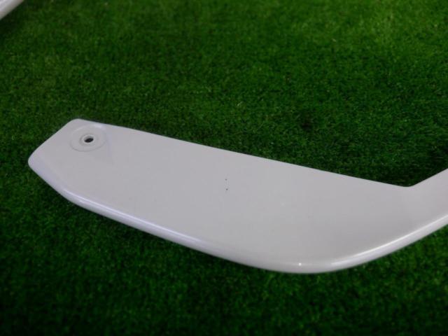 Honda genuine
Front bumper garnish