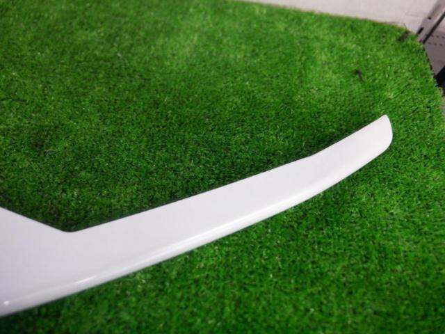 Honda genuine
Front bumper garnish