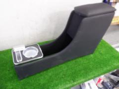 Unknown Manufacturer
Center console