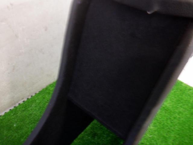 Unknown Manufacturer
Center console