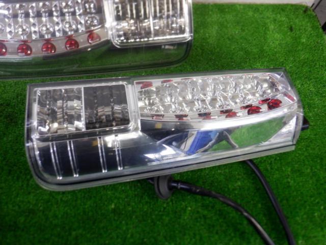 Mitsubishi genuine
Tail lens