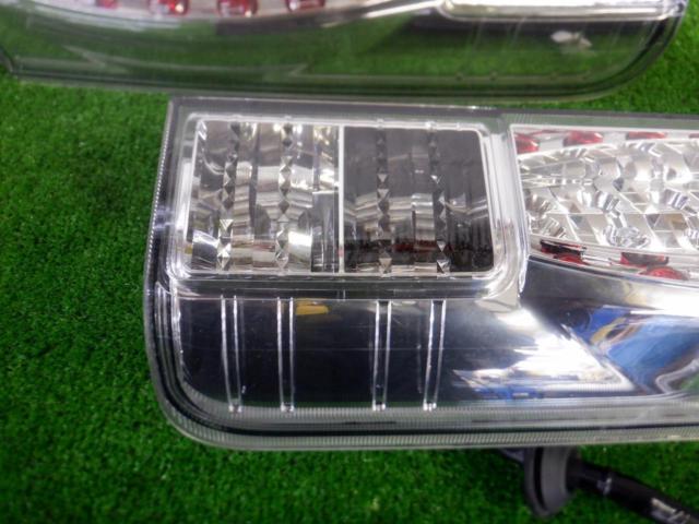 Mitsubishi genuine
Tail lens