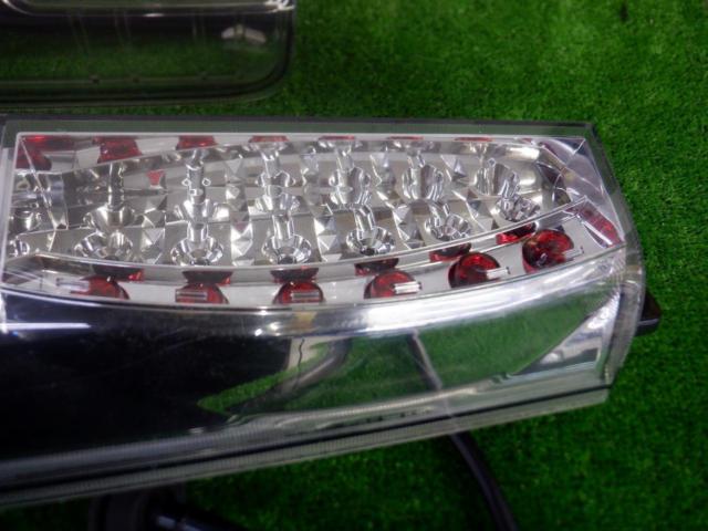 Mitsubishi genuine
Tail lens