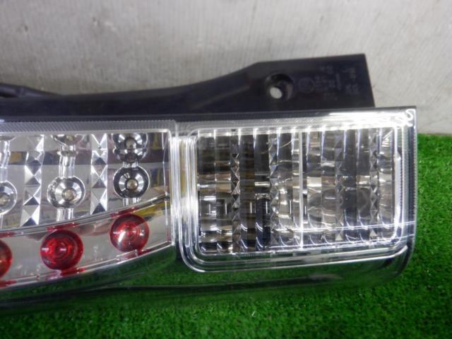 Mitsubishi genuine
Tail lens