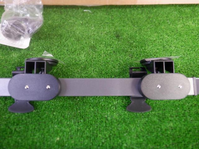 Unknown Manufacturer
Folding sunshade