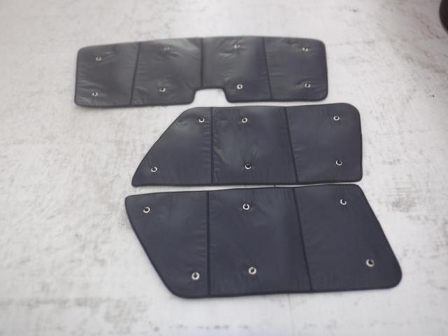 Sun visor from an unknown manufacturer