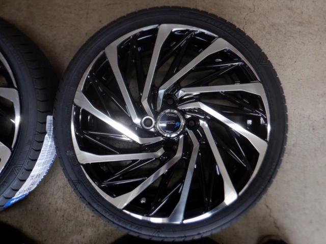 1
BADX (Badokkusu)
632
LOXARNY (Rokusani)
TEMPEST
TURBIN
VX
+
WINRUN (U~inran)
R330