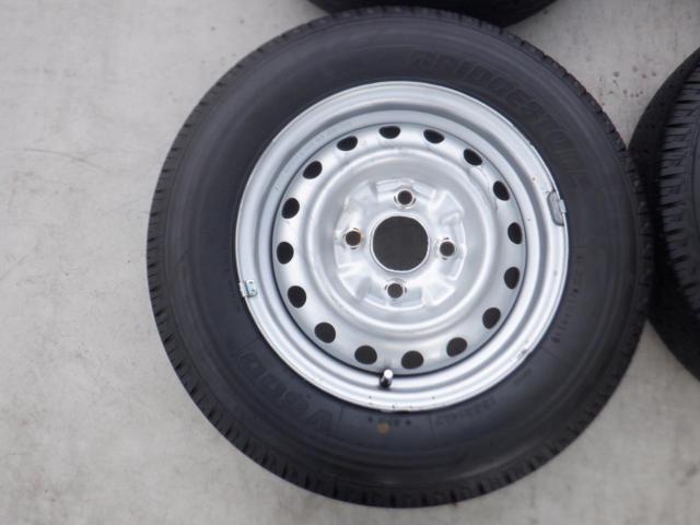 2 Nissan original (NISSAN)
NV200 Vanette genuine steel wheels
+
BRIDGESTONE (Bridgestone)
V600
