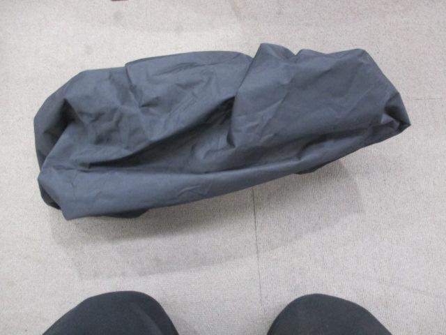 KEMIMOTO
Water-repellent nylon side bag