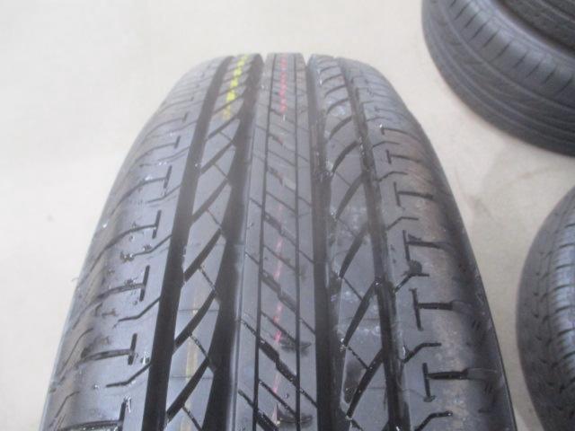 SUZUKI
Jimny/JB64W genuine steel wheels +
BRIDGESTONE
DUELER
H / L
175 / 80R16
To spare