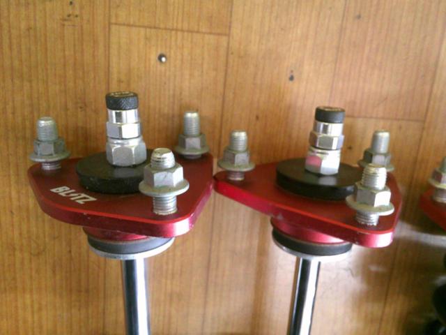 BLITZ
DAMPER
ZZ-R
92511
Crown / Crown hybrid
ARS220 / AZSH20