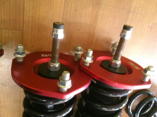 BLITZ
DAMPER
ZZ-R
92511
Crown / Crown hybrid
ARS220 / AZSH20