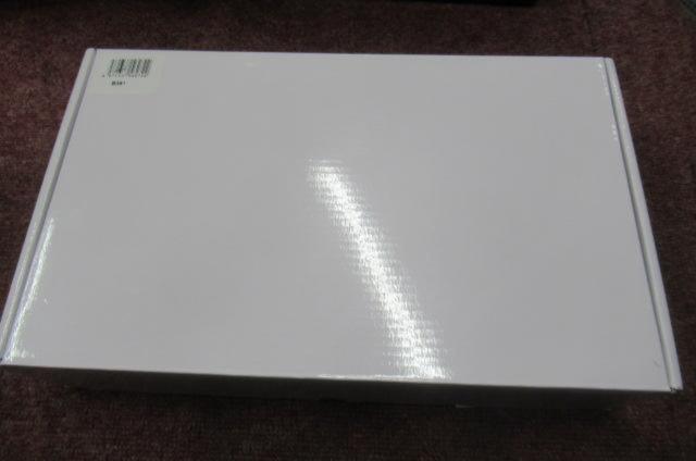 Unknown manufacturer, 9.1 inches
LED screen
Mirror Monitor