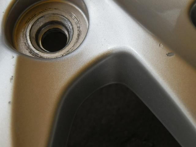 Daihatsu
Tant
LA100S original wheel