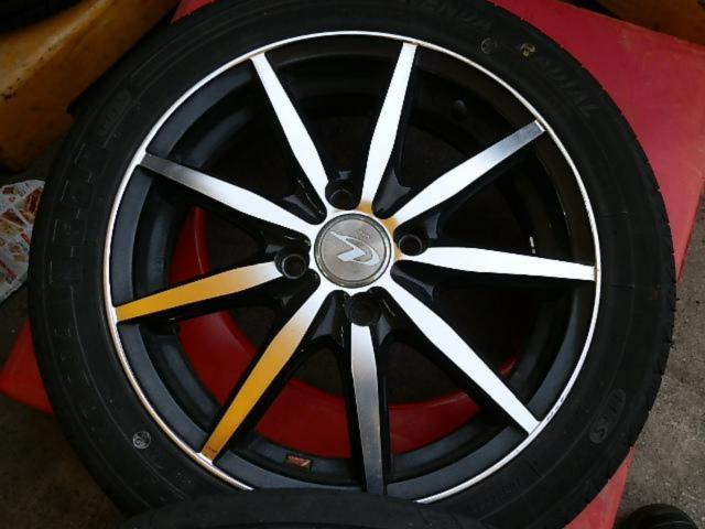 weds LEONIS
9-spoke wheels